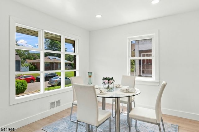 104 Belmont St, Englewood City, NJ 07631