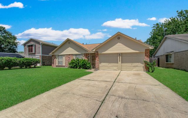 2315 Morning Meadow Drive, Missouri City, TX 77489