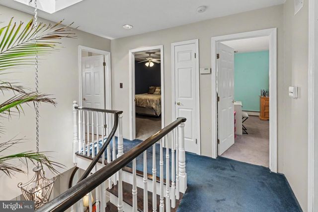 518 TASKER AVE, Folsom, PA 19033
