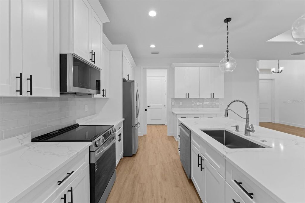 Image 16 of property listing at 2592 ALLING TERRACE, North Port, FL 34286