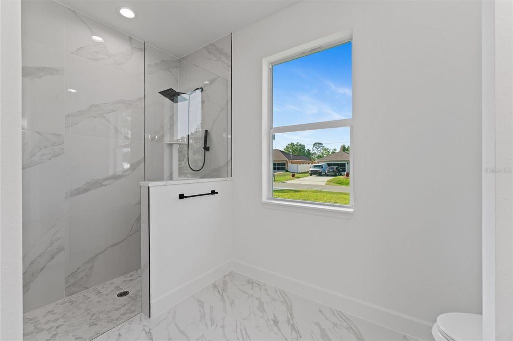 Image 27 of property listing at 2592 ALLING TERRACE, North Port, FL 34286