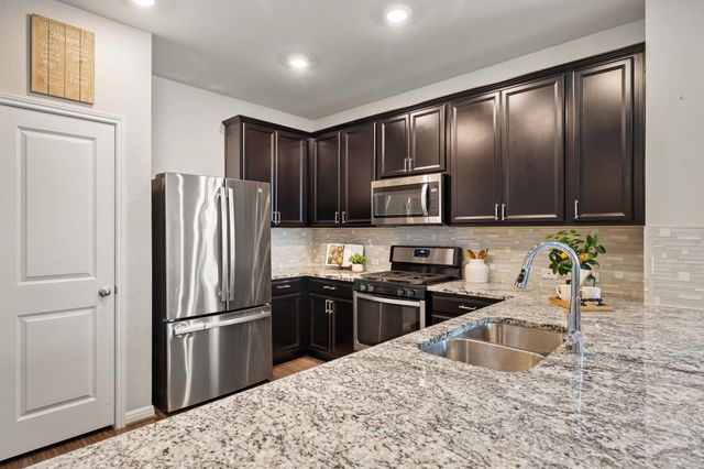 6337 Turin LN, Round Rock, TX 78665