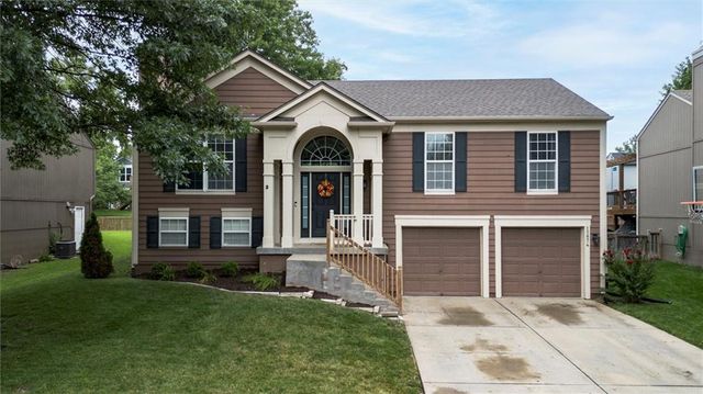 15874 W 158th Street, Olathe, KS 66062