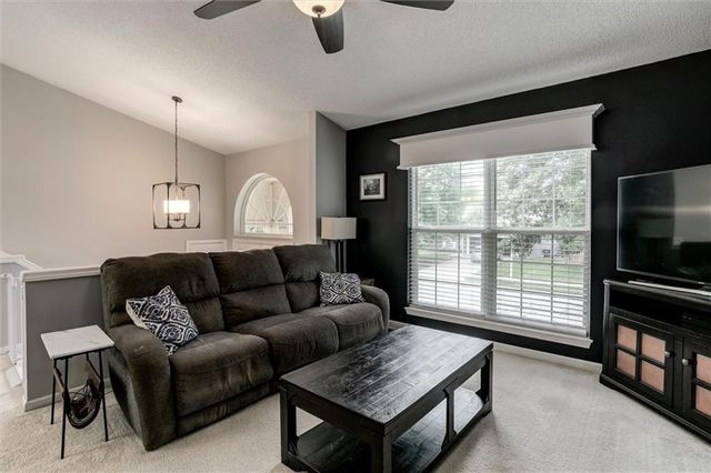 15874 W 158th Street, Olathe, KS 66062