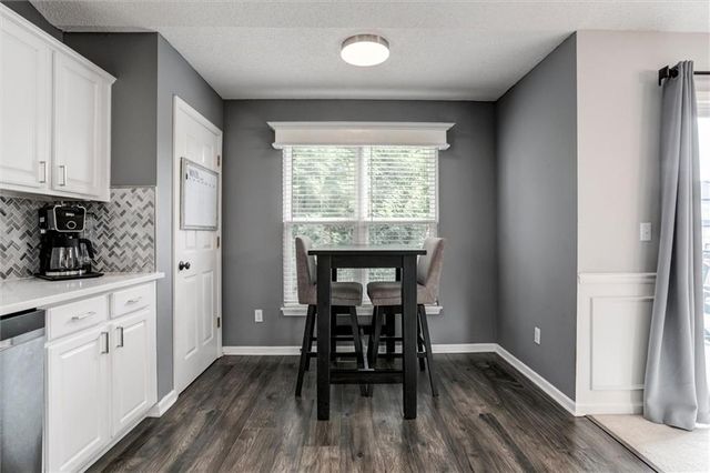 15874 W 158th Street, Olathe, KS 66062