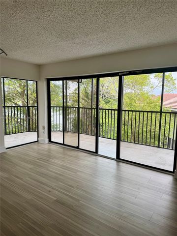 605 Ives Dairy Rd 306-7, Miami, FL 33179