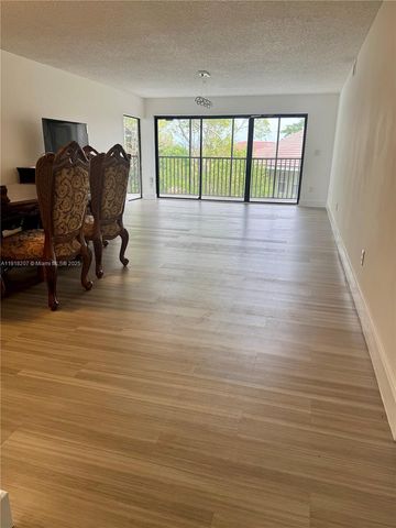 605 Ives Dairy Rd 306-7, Miami, FL 33179