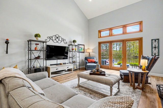 4364 Pointe Place, Oscoda Twp, MI 48750