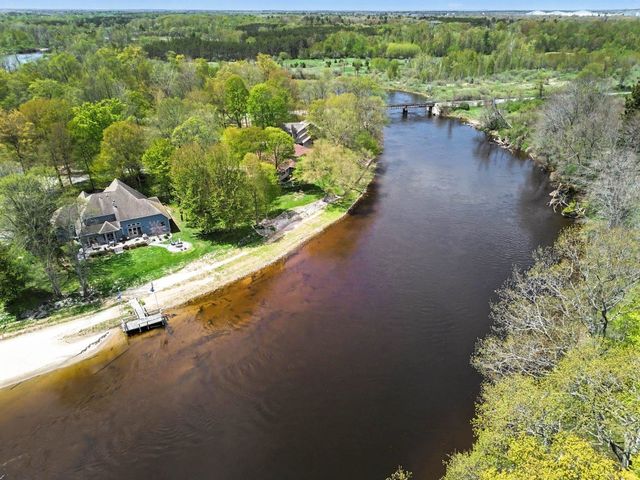 4364 Pointe Place, Oscoda Twp, MI 48750