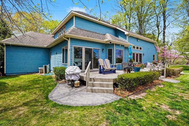 4364 Pointe Place, Oscoda Twp, MI 48750