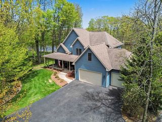 4364 Pointe Place, Oscoda Twp, MI 48750