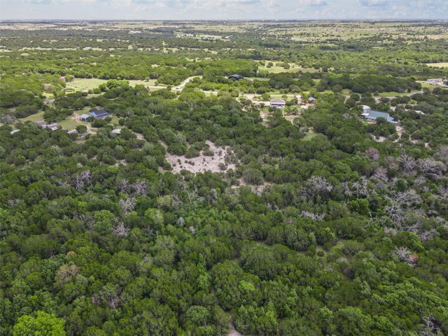 8515 Hilltop Drive, Cleburne, TX 76033