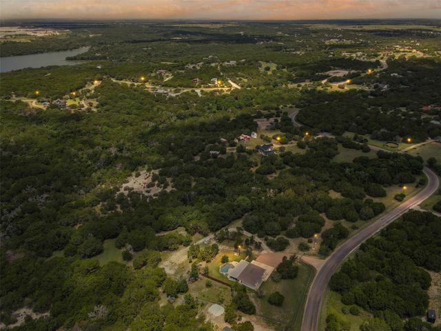 8515 Hilltop Drive, Cleburne, TX 76033