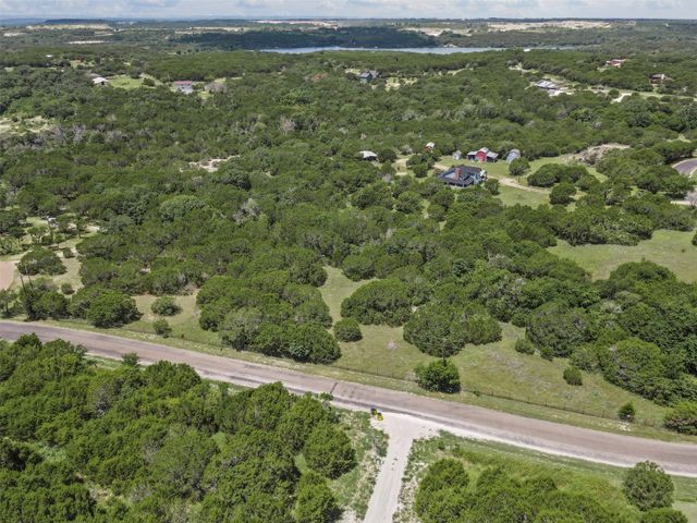 8515 Hilltop Drive, Cleburne, TX 76033