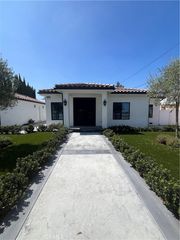 7274 Century, Paramount, CA 90723