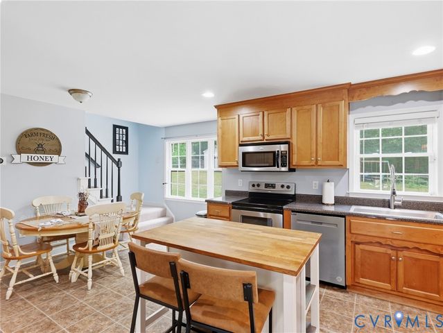 8325 Caroline Vines Way, Henrico, VA 23231