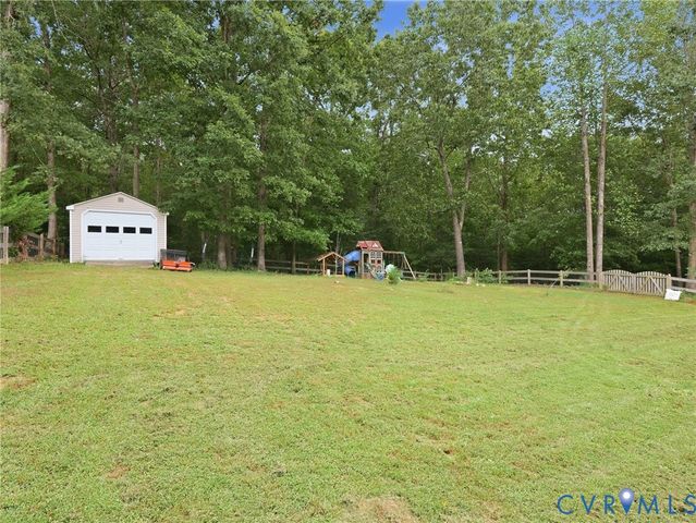 8325 Caroline Vines Way, Henrico, VA 23231