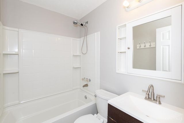 103 Skokiaan Drive, Franklin, OH 45005