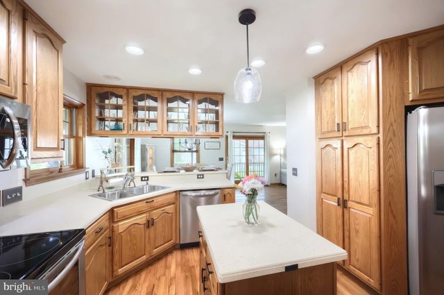 95 LAKE MEADE DR, East Berlin, PA 17316