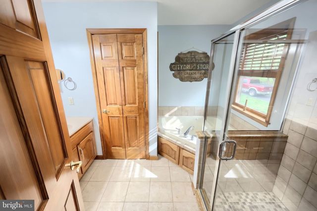 95 LAKE MEADE DR, East Berlin, PA 17316