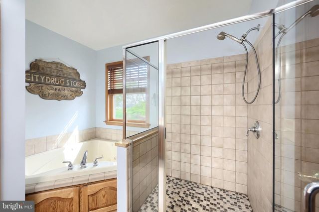 95 LAKE MEADE DR, East Berlin, PA 17316