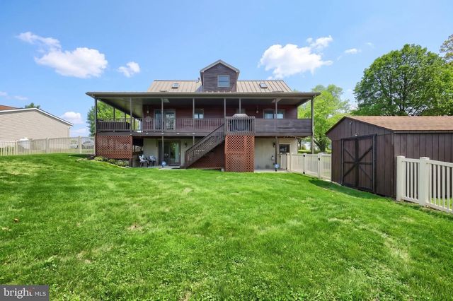 95 LAKE MEADE DR, East Berlin, PA 17316