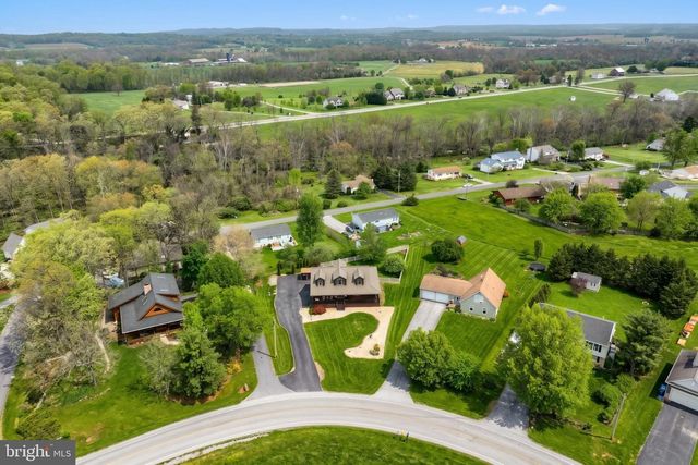 95 LAKE MEADE DR, East Berlin, PA 17316