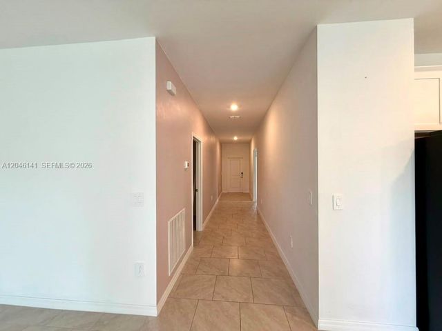 4104 NE 12th Court, Cape Coral, FL 33909