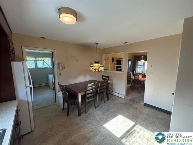 230 Adams Street, South Whitehall Twp, PA 18104