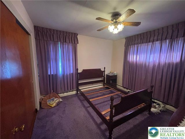 230 Adams Street, South Whitehall Twp, PA 18104