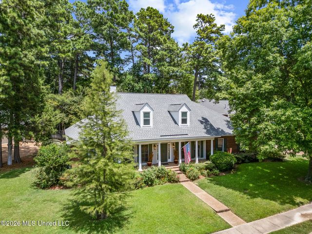614 Kinsington Court, Ridgeland, MS 39157