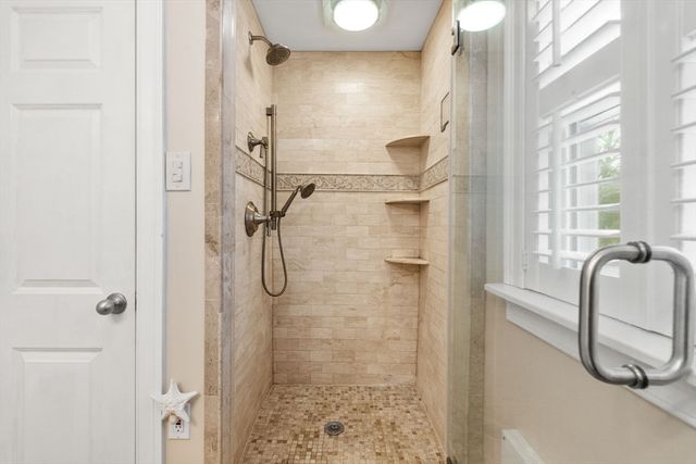 170 Bonad Road, Brookline, MA 02467