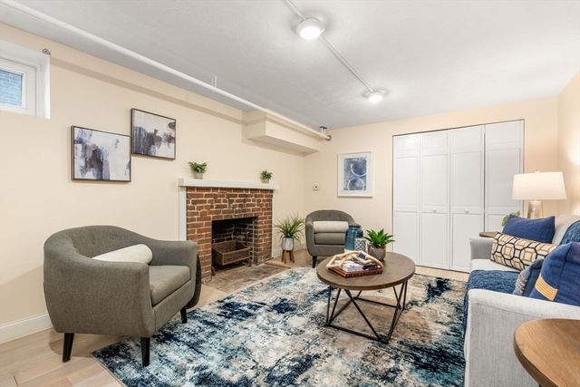 170 Bonad Road, Brookline, MA 02467