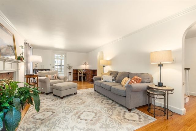 170 Bonad Road, Brookline, MA 02467