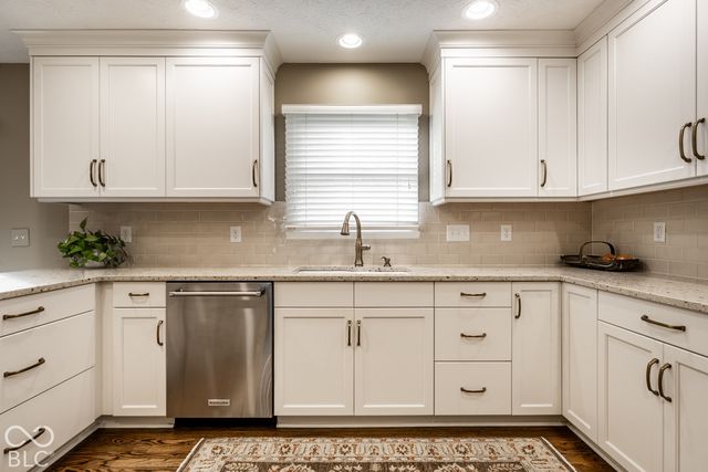 11821 Sand Dollar Court, Indianapolis, IN 46256