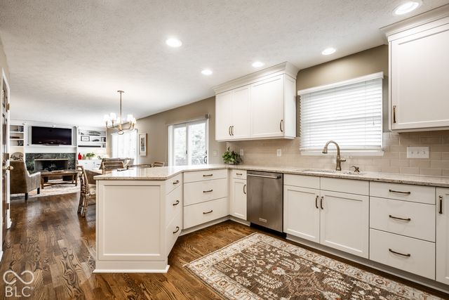 11821 Sand Dollar Court, Indianapolis, IN 46256
