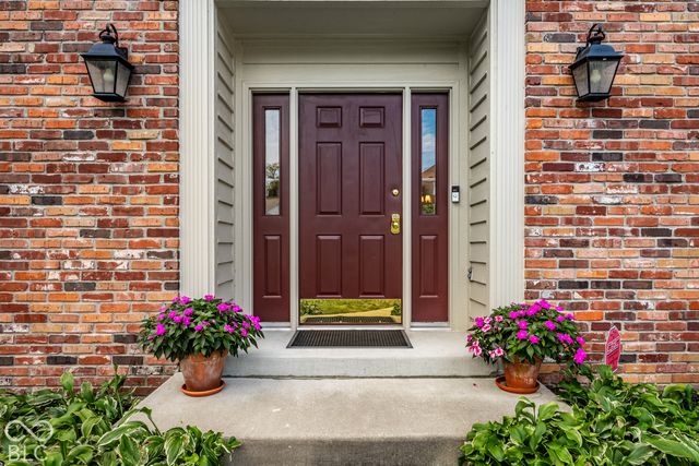 11821 Sand Dollar Court, Indianapolis, IN 46256