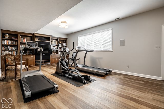 11821 Sand Dollar Court, Indianapolis, IN 46256
