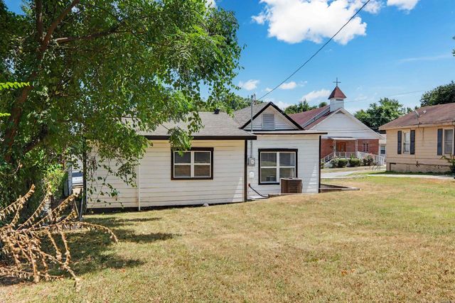2720 S Spring Street, Little Rock, AR 72206