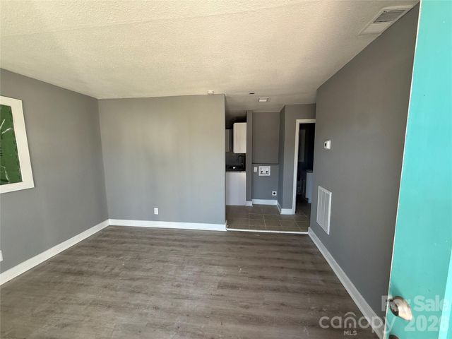 2232 Alma Court, Charlotte, NC 28206