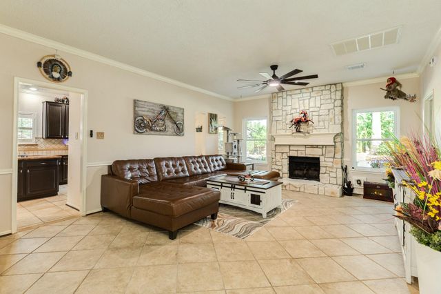 412 Melodywood Drive, Friendswood, TX 77546