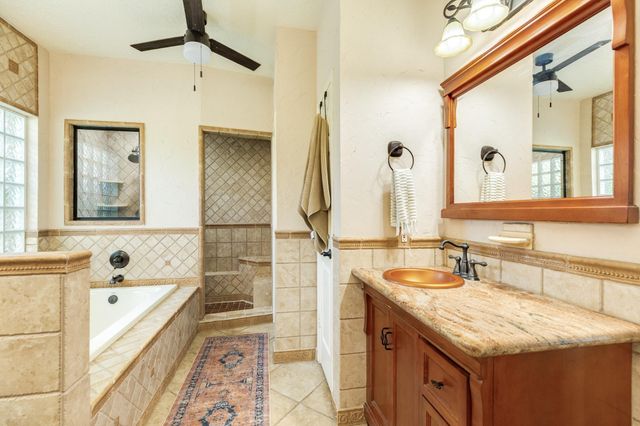 412 Melodywood Drive, Friendswood, TX 77546