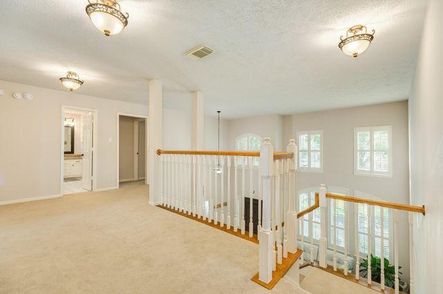 412 Melodywood Drive, Friendswood, TX 77546