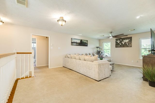 412 Melodywood Drive, Friendswood, TX 77546