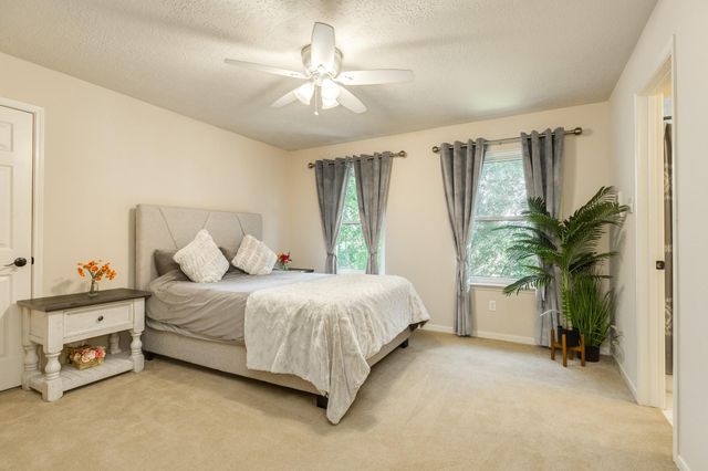 412 Melodywood Drive, Friendswood, TX 77546