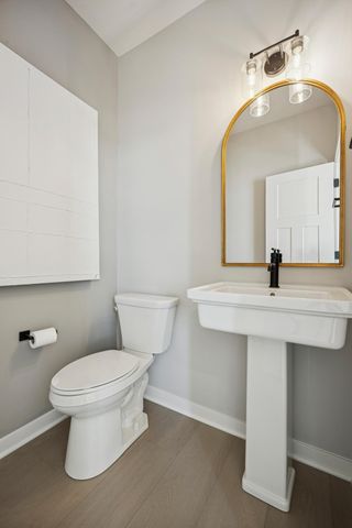 4609 Island Park Drive, Woodbury, MN 55129