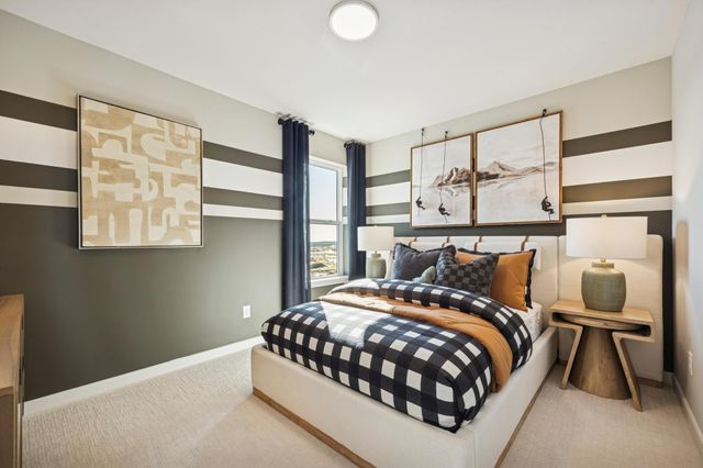 4609 Island Park Drive, Woodbury, MN 55129