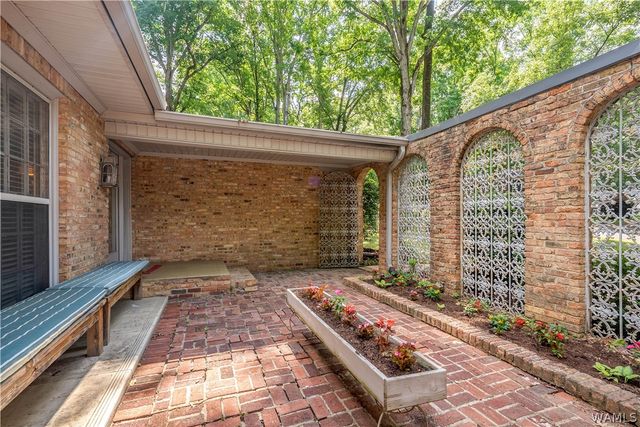 3460 Firethorn, Tuscaloosa, AL 35405