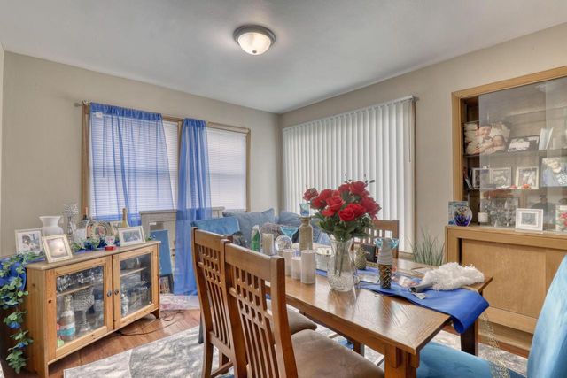 4663 N Green Bay AVENUE, Milwaukee, WI 53209