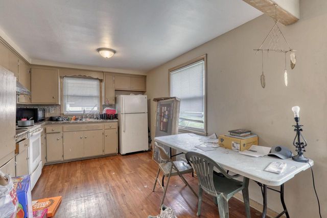 4663 N Green Bay AVENUE, Milwaukee, WI 53209